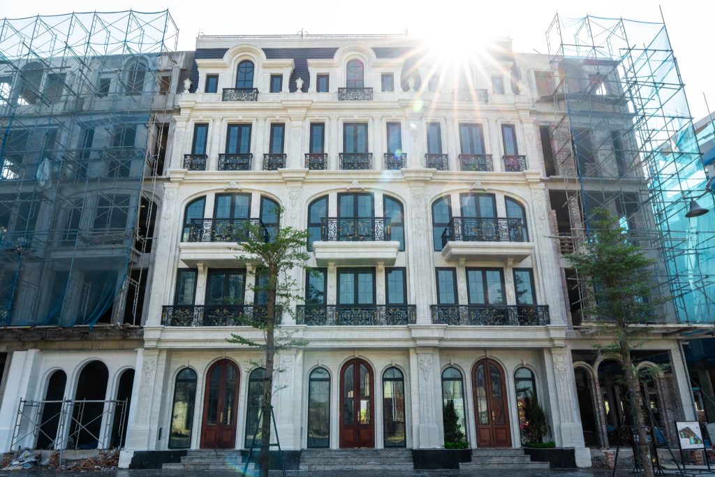 Kiến Trúc Châu Âu Tinh Tế Tại Noble Palace Tây Thăng Long 6 Kiến Trúc Châu Âu Tinh Tế Tại Noble Palace Tây Thăng Long